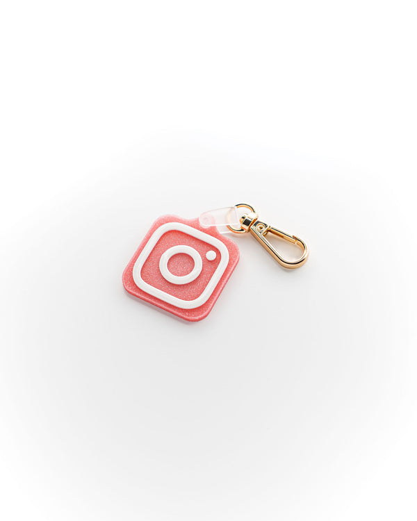 Instagram Tag | Pink Glitter - White (Resin Gloss)